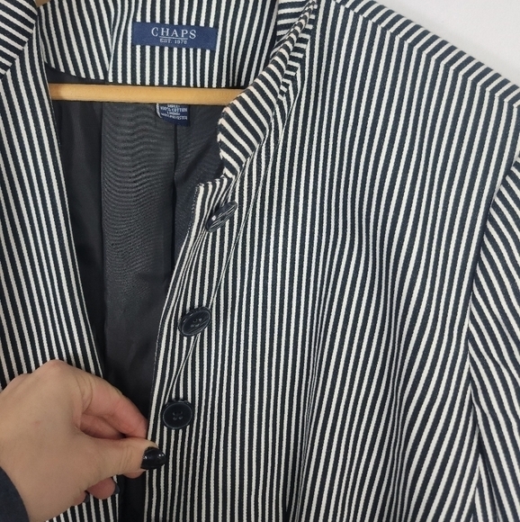 Women's 16W Chaps Striped Blazer - Picture 5 of 7
